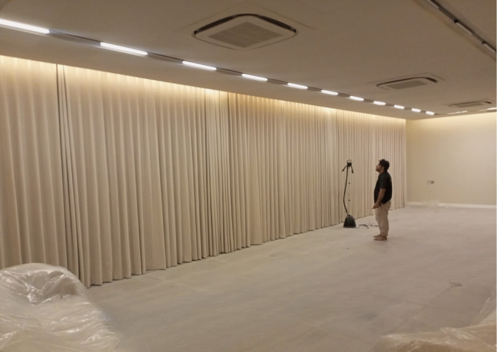 ستائر بلاك اوت